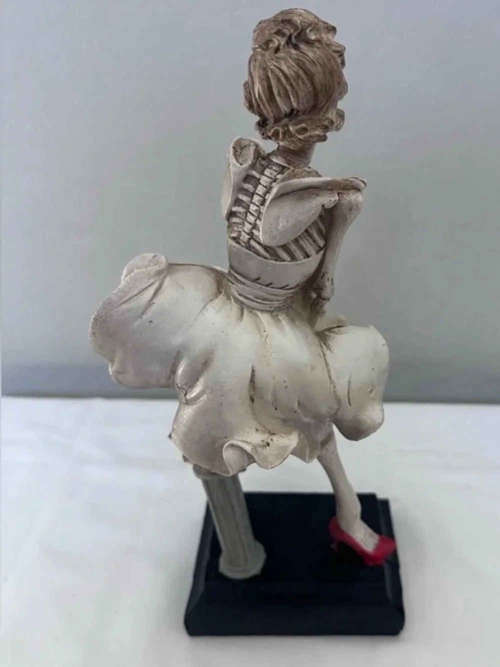 Marilyn Monroe tall skeleton heels
